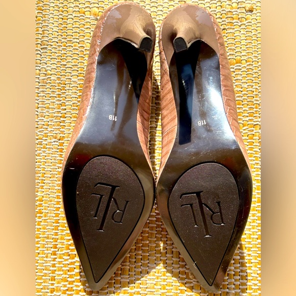 NWOT RALPH LAUREN s11 taupe snakeskin pumps-4”heel-patent toe cap-very elegant! - Picture 8 of 10